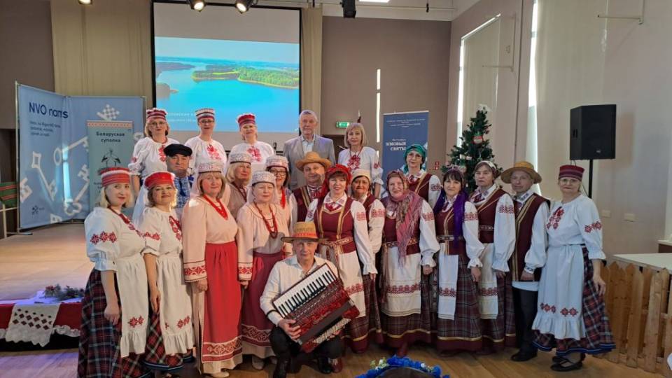 Dziesmas, dejas un kultūras daudzveidība festivālā “Ziemas svētki” Rīgā